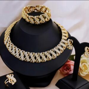 traditional bridal jewelry set